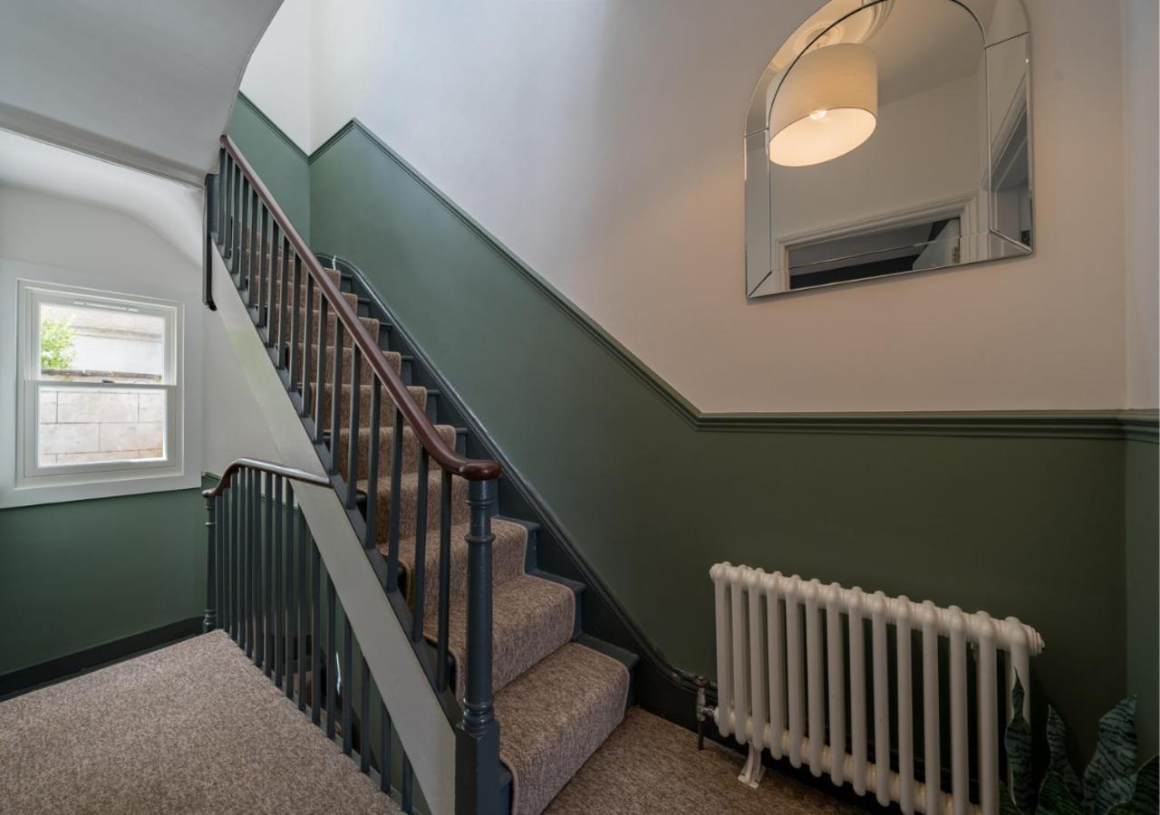 Ferienhaus Premium Designer 4 Bedroom In Clifton - 3 Bathrooms & Cinema