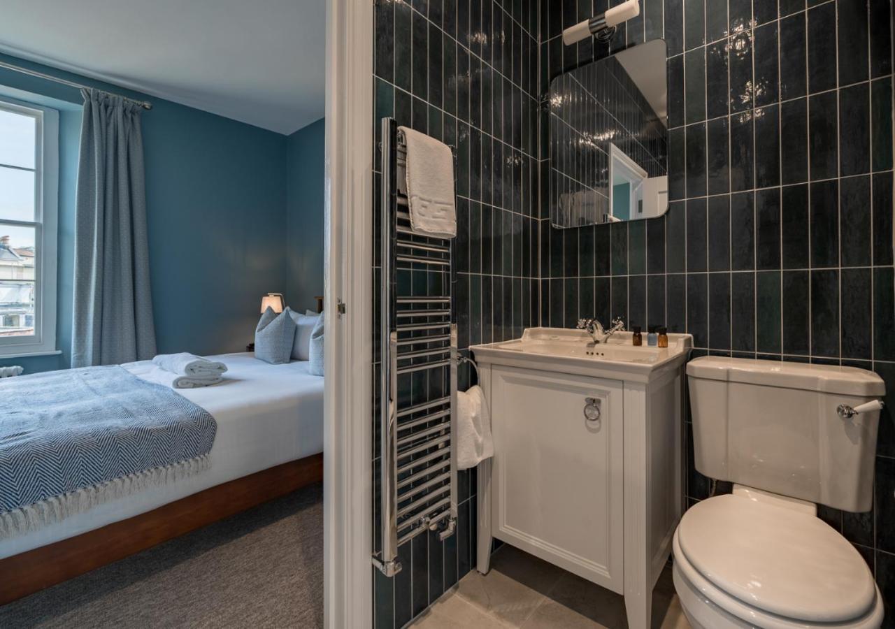 Premium Designer 4 Bedroom In Clifton - 3 Bathrooms & Cinema Ferienhaus
